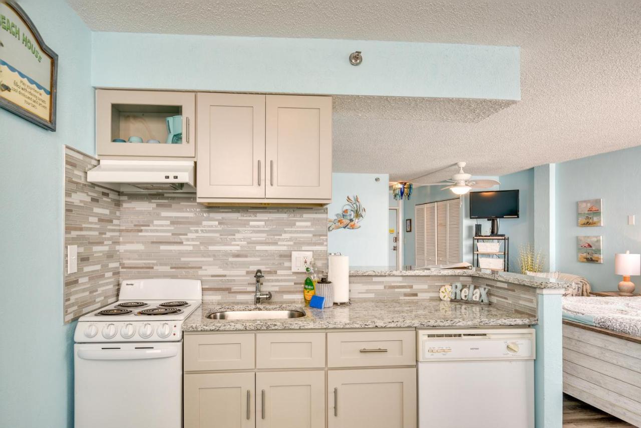 Updated Daytona Beach Oceanfront Studio! Экстерьер фото